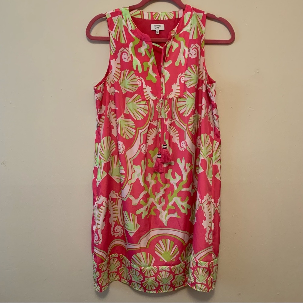 Crown & Ivy sleeveless seahorse dress Size 6